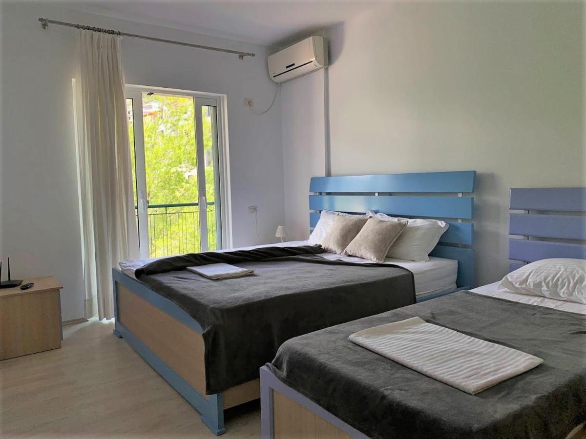 Appartamento Orange Sea View Penthouse Sarandë Esterno foto